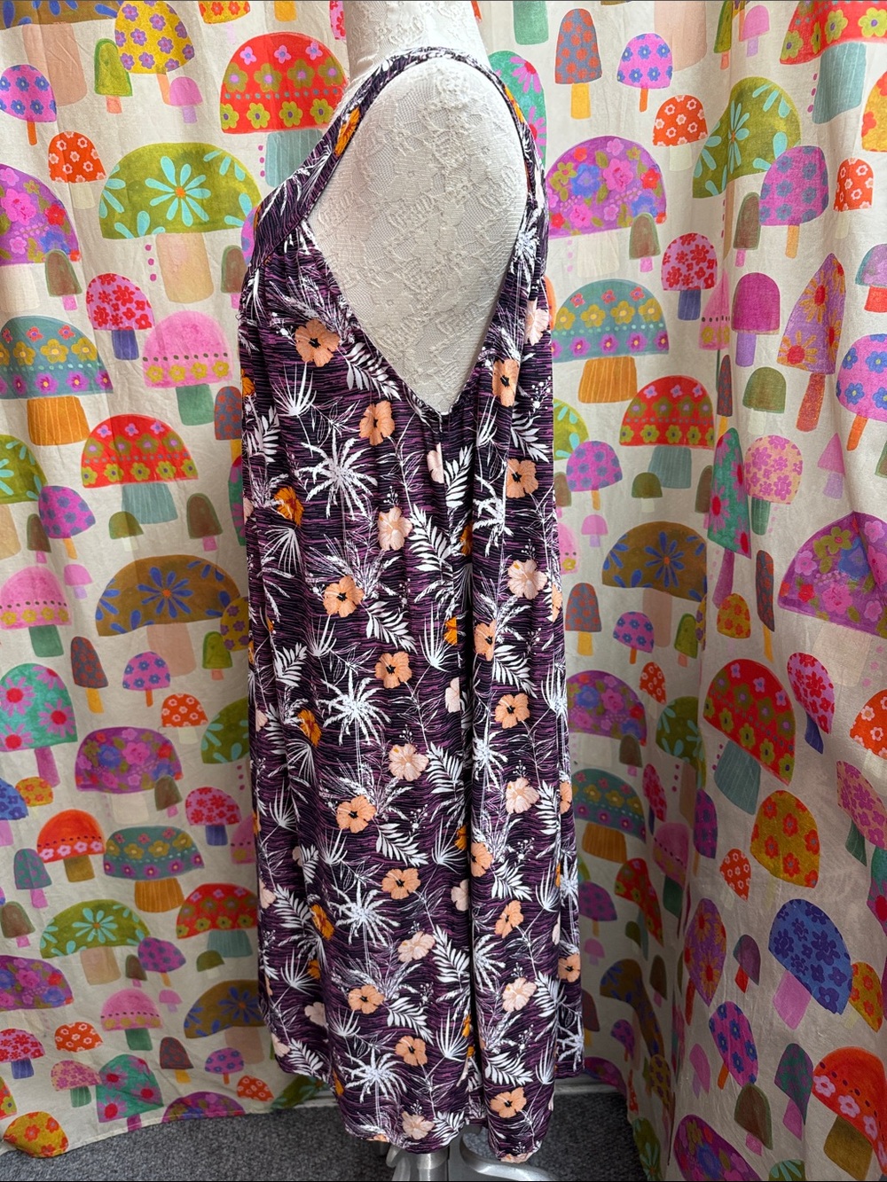 Women’s Sleeveless Tropical Dress. Large? - Picture 6 of 6